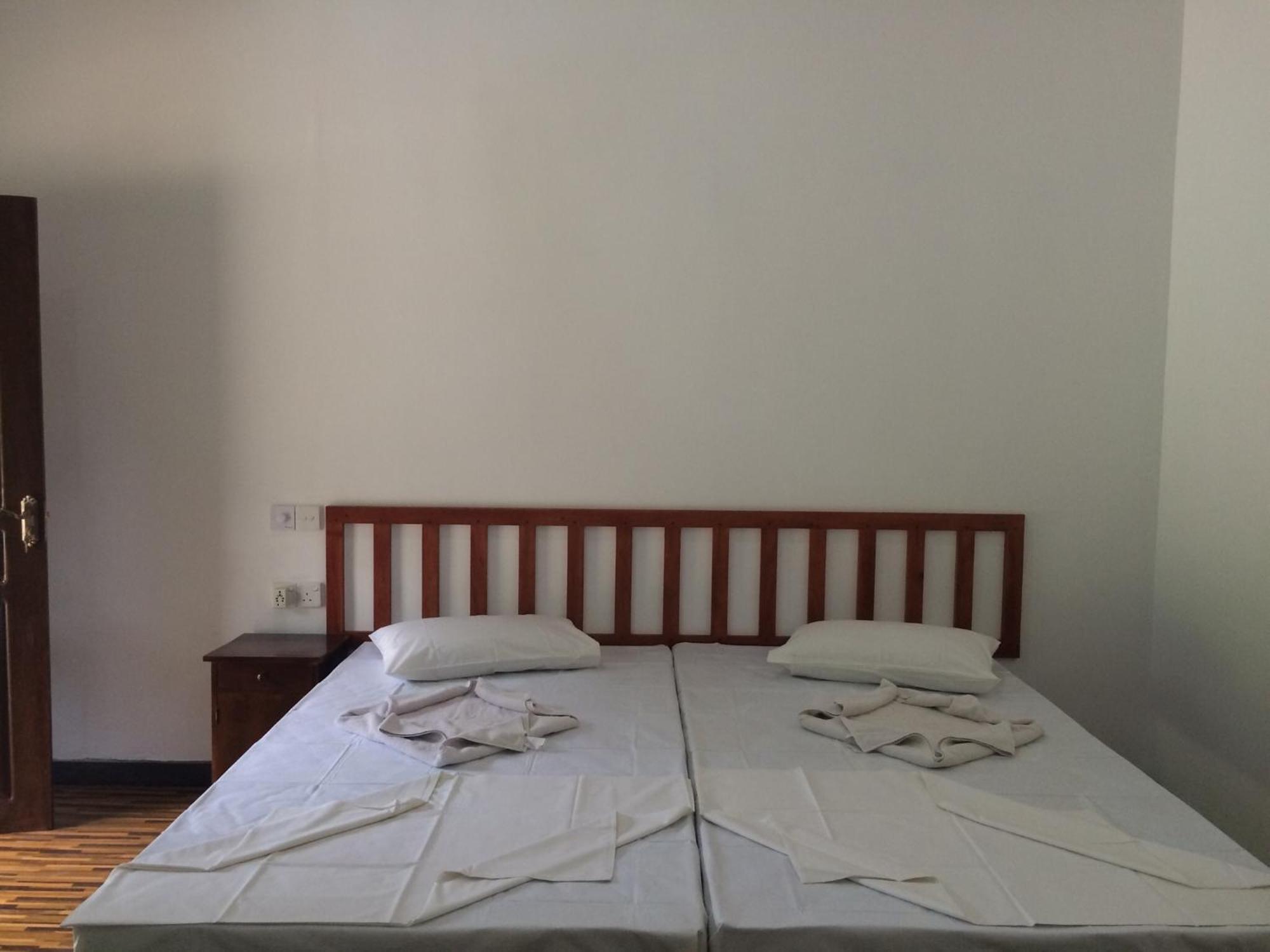 Greenwood Hotel Σιγκιρίγια Εξωτερικό φωτογραφία